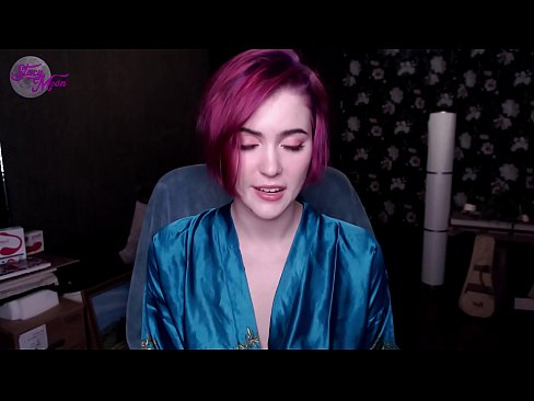 ❤️ Taelo ea ho jerk off ho ngoanana oa Serussia ka Senyesemane Porno ❌❤
